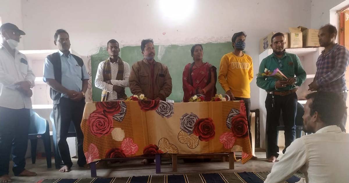 ମାଣ୍ଡିଆ ମେରୁ ସରକାରୀ ପ୍ରାଥମିକ ବିଦ୍ୟାଳୟରେ ନୂତନ ପ୍ରଧାନ ଶିକ୍ଷୟିତ୍ରୀଙ୍କ ଯୋଗଦାନ !!!