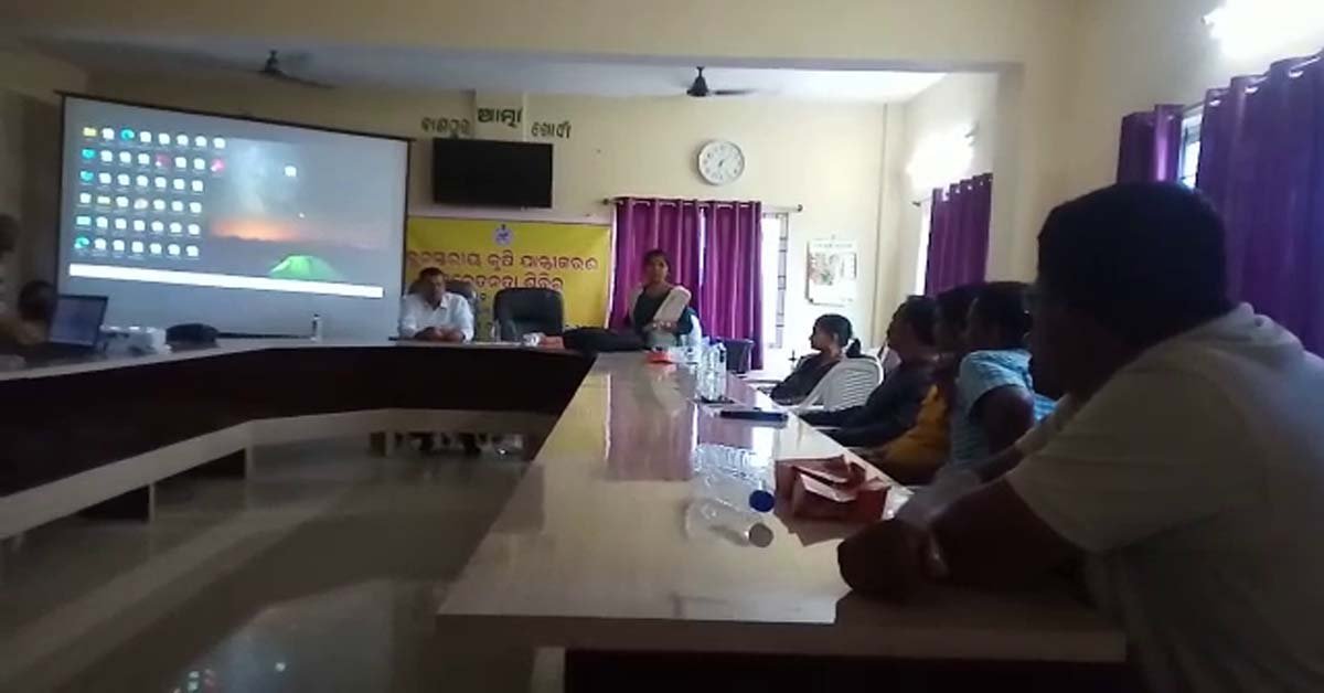 ବାଣପୁର ବ୍ଲକ କୃଷି ଅଧିକାରୀଙ୍କ ଦ୍ୱାରା କୃଷି ଯାନ୍ତ୍ରୀକରଣ ସଚେତନତା ଶିବିର !!!