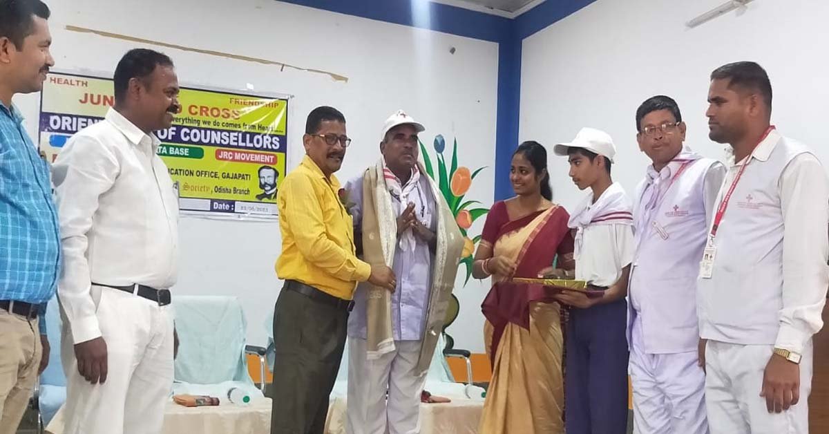 ମହାରାଜାଙ୍କ ବାଳକ ଉଚ୍ଚ ବିଦ୍ୟାଳୟ ରେ ଜୁନିୟର ରେଡକ୍ରସର ପରାମର୍ଶଦାତା ମାନଙ୍କର ଏକ ଦିବସୀୟ ପ୍ରଶିକ୍ଷଣ ଶିବିର !!!