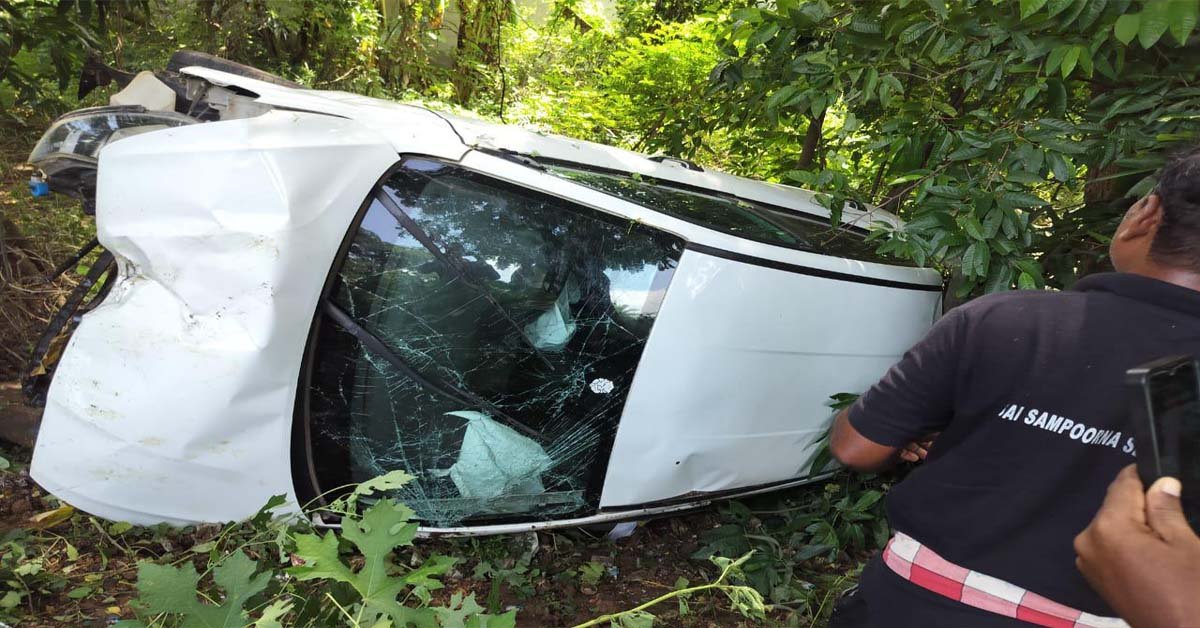 ୧୬ ନମ୍ବର ଜାତୀୟ ରାଜପଥ ସୁବୁଦ୍ଧି ପାଟଣା ଛକ ନିକଟରେ ଭାରସାମ୍ୟ ହରାଇ ତଳକୁ ଖସିଲା ଭ୍ୟାନ !!!