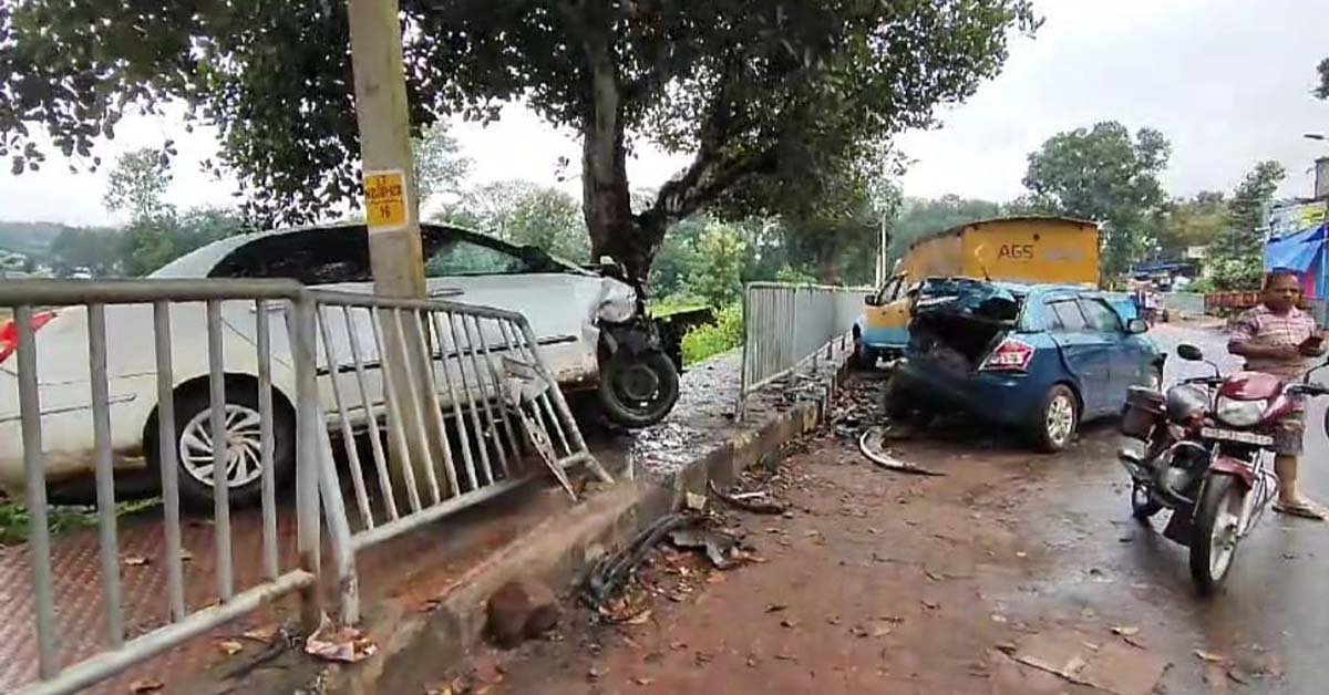 ରାସ୍ତା କଡ଼ରେ ଥିବା କାରକୁ ପଛପଟୁ ପିଟିଲା ଚଳନ୍ତା କାର୍ : ଦୁଇ ଗୁରୁତର !!!