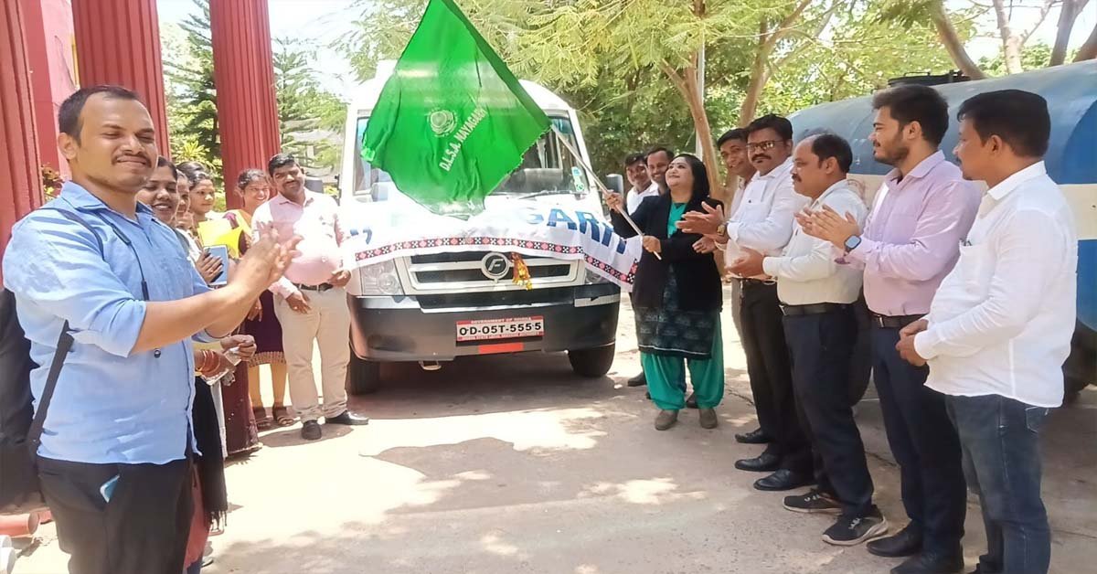 ନିଶୁକ୍ଳ ଆଇନ ସେବା ପାଇଁ ଭ୍ରାମ୍ୟମାଣ ରଥ ପରିକ୍ରମା !!!