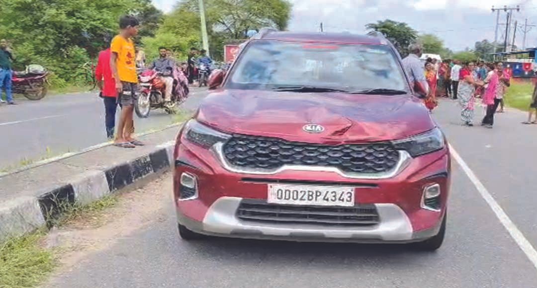 ବିଜୁ ଏକ୍ସପ୍ରେସ ରାସ୍ତା ରେ କିୟା ସୋନେଟ ଗାଡି ଧକ୍କାରେ ବୃଦ୍ଧ ଙ୍କ ମୃତ୍ୟୁ !!!