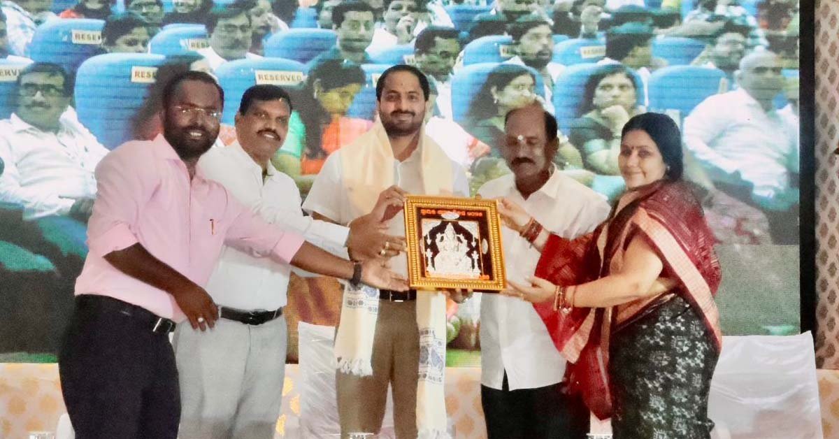 ରାୟଗଡା ପୌର ପରିଷଦ ଅଡିଟୋରିୟମ ଠାରେ “ସ୍ୱାୟତ୍ତ ଶାସନ ଦିବସ ପାଳିତ !!!