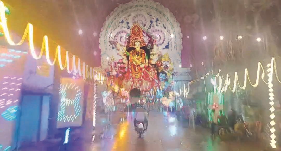 କଳାପଥରରେ ମହାଆଡମ୍ବରେ ପାଳିତ ହୋଇଯାଇଛି ଶାରଦୀୟ ଦୁର୍ଗାପୂଜା !!!