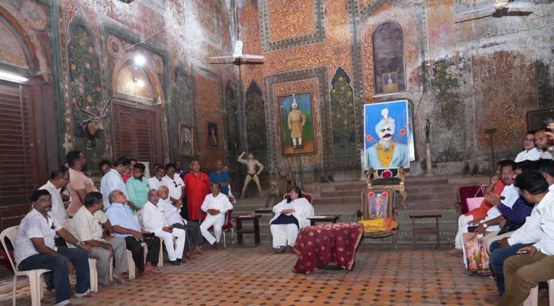 ପାରଳା ରାଜପ୍ରାସାଦ ପରିଦର୍ଶନ କଲେ ପରିବହନ ମନ୍ତ୍ରୀ !!!