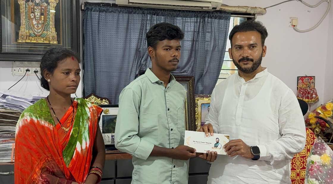 ନିଟ କୃତକାର୍ଯ୍ୟଙ୍କୁ ଶୁଭେଚ୍ଛା ଜଣାଇଲେ ପାରଳା ବିଧାୟକ !!!